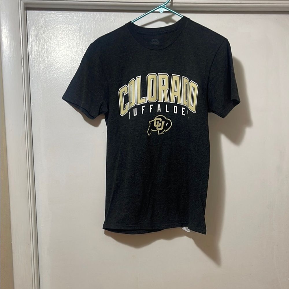 Rivalry Threads Gray T-Shirt size small